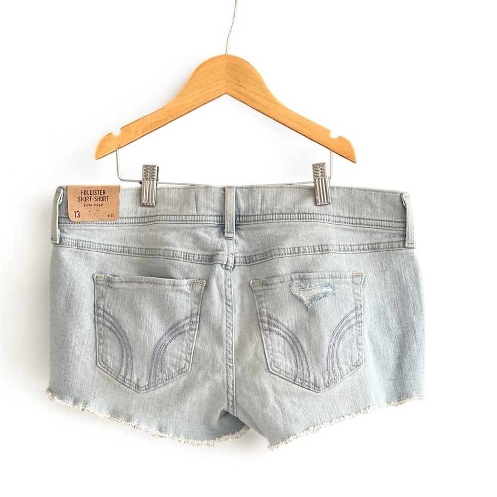 Hollister Y2K Short-Short Low Rise Beaded Denim shorts NWT - Picture 5 of 5